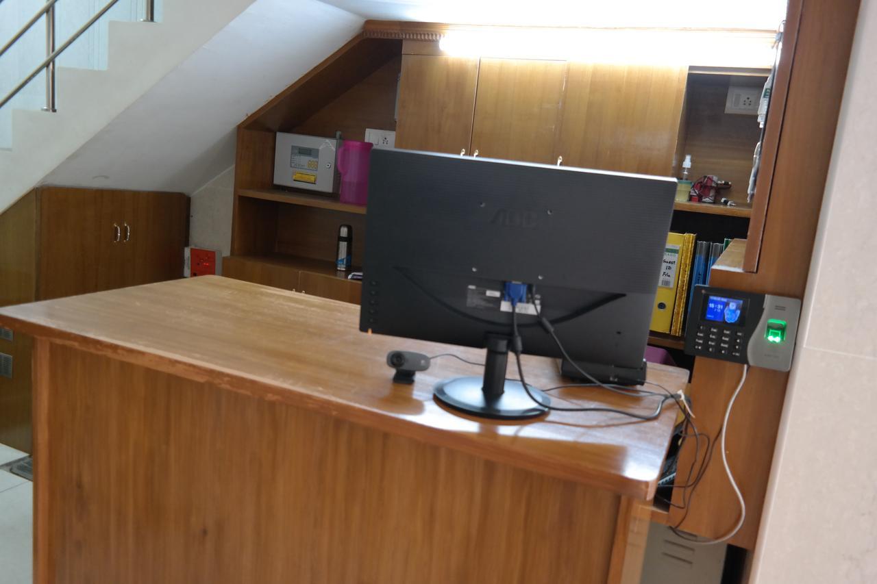 Sakthi Guest House 퐁디셰리 외부 사진